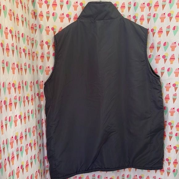 💝 10/$10 💝 Reversible Warm Vest Size XL 🙂 15.5 oz - Picture 6 of 8